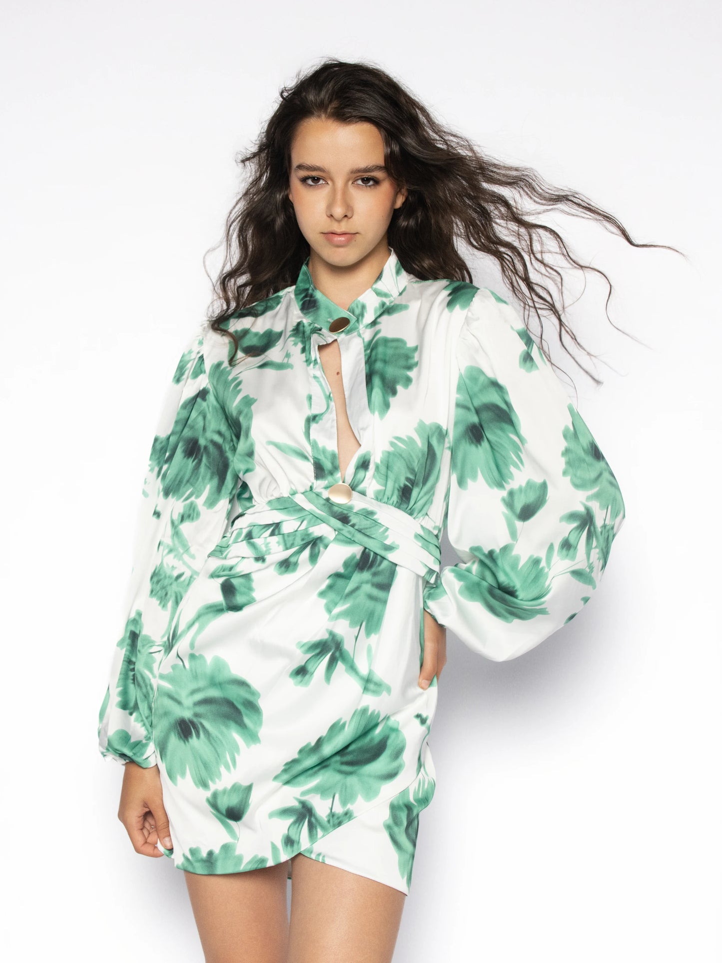 Rochie cu maneci bufante