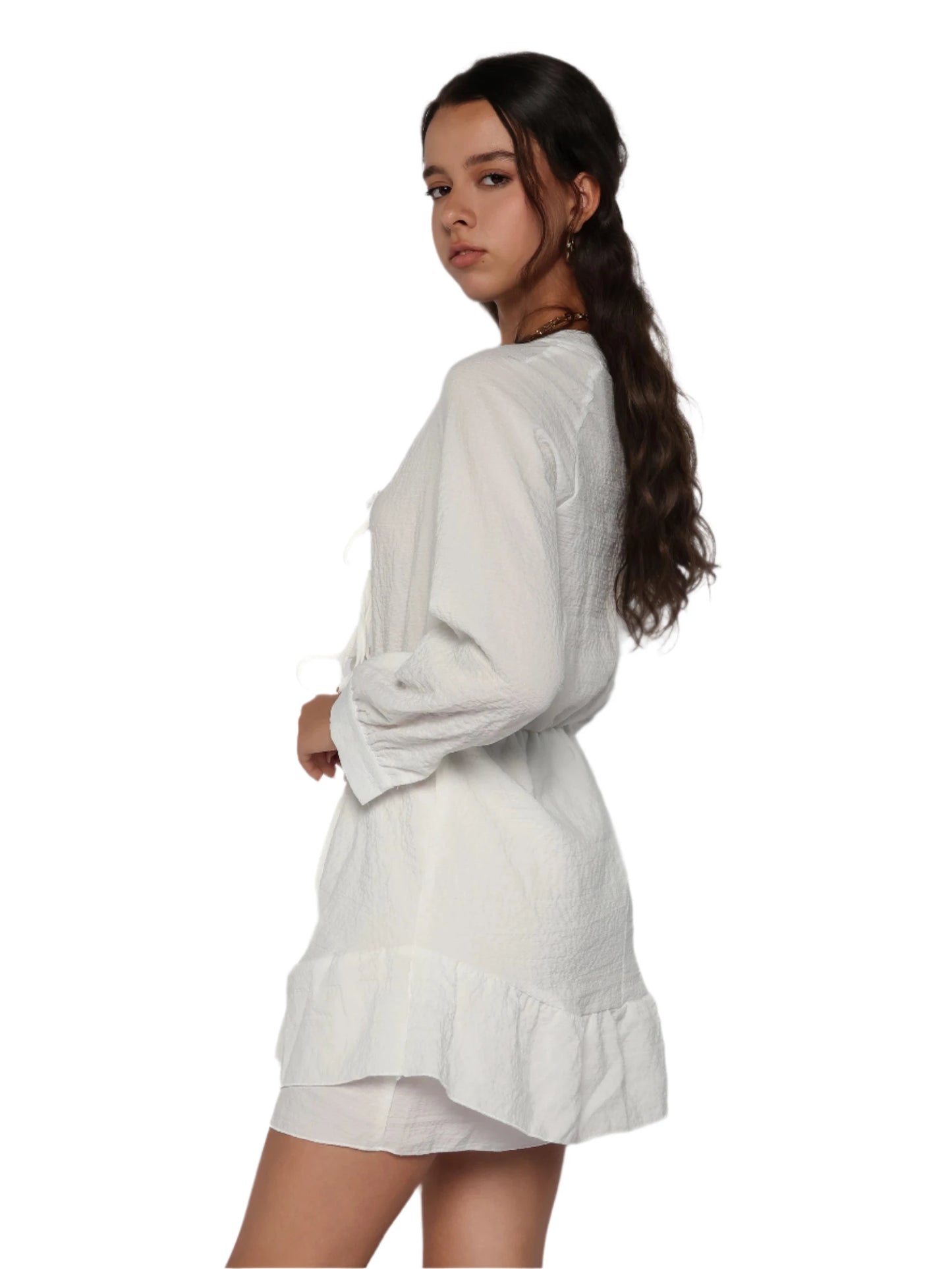 Rochie scurta alba, cu fronseu delicat si inchidere cu snur, Salma